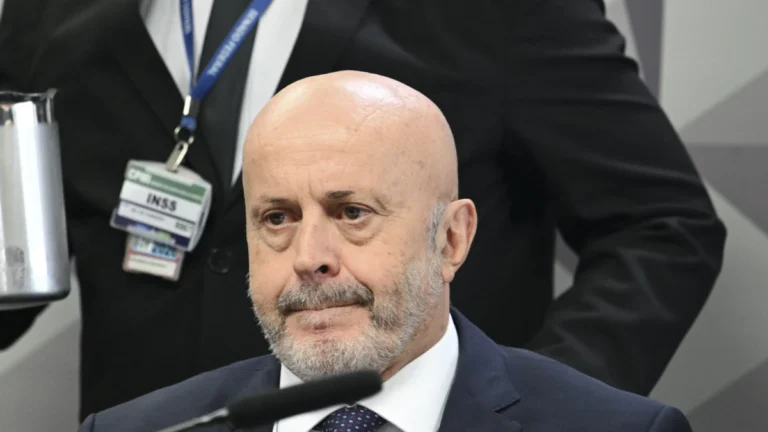Segunda Turma do STF forma maioria para manter prisão do “careca do INSS”