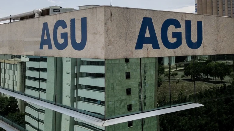 Honorários pagos a membros da AGU chegam a R$ 5 bilhões em 2025