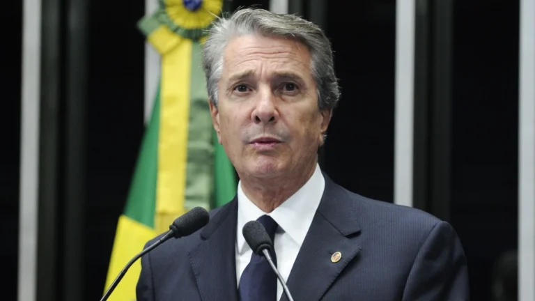 Collor diz ao STF que tornozeleira desligada foi “incidente involuntário”