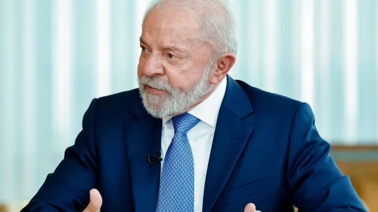 Após derrota, Lula é aconselhado a se reunir com governistas do PP e União