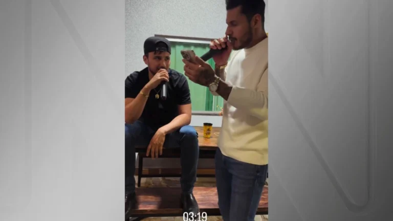 Amigo posta vídeo de Hungria cantando e bebendo vodka antes de passar mal