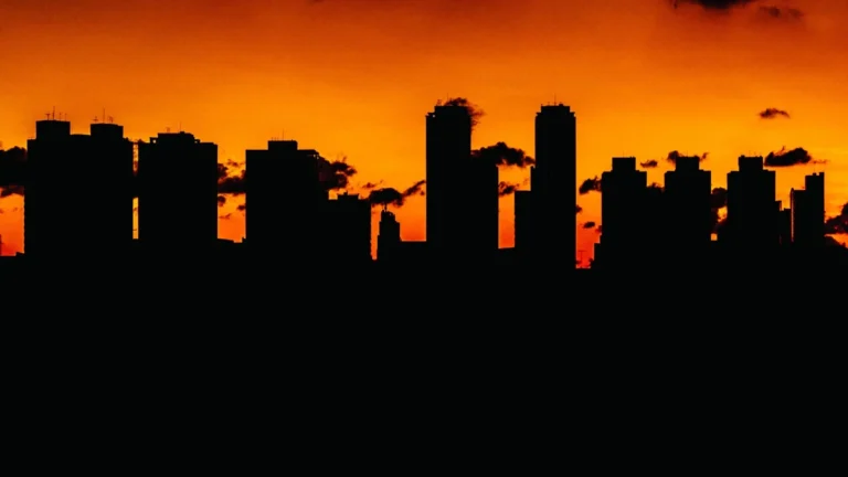 Com 33,5°C, cidade de São Paulo registra tarde mais quente desde março