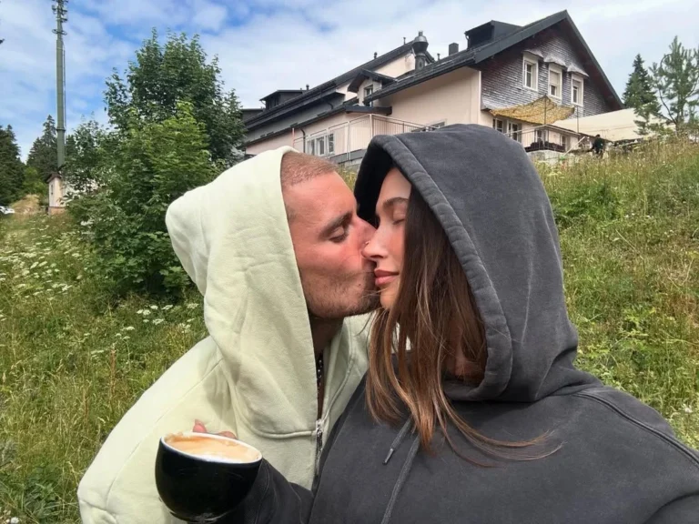 Hailey elogia Justin Bieber como pai e revela que quer ter mais filhos