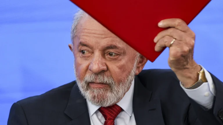 Entenda o que muda na Lei da Ficha Limpa após sanção com vetos de Lula