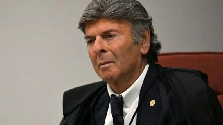 Fachin oficializa troca de Fux da Primeira para a Segunda Turma do STF