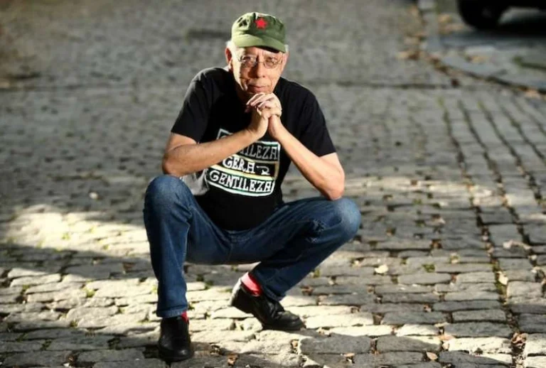 Morre Jards Macalé, músico que ganhou fama de maldito na MPB, aos 82 anos