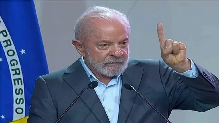Lula diz que cuidar do clima é mais barato do que fazer guerra e critica negacionistas