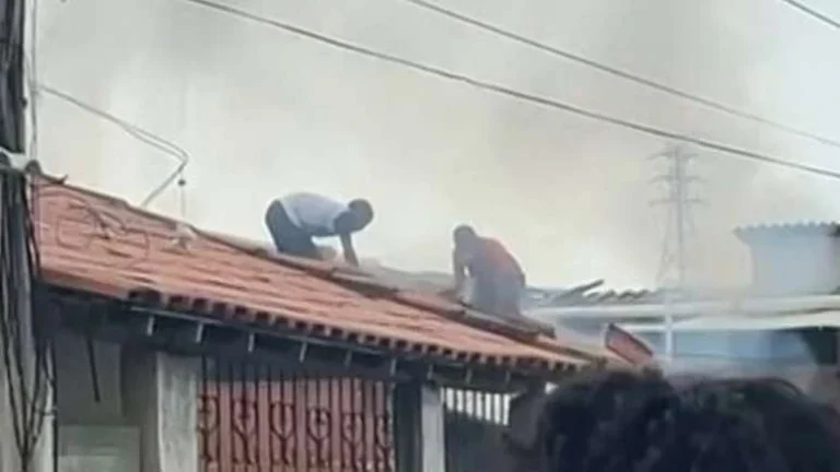 Tragédia: Gêmeos de 1 ano morrem carbonizados em incêndio brutal