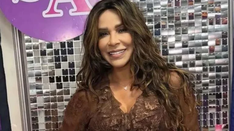 FIM DE CICLO! Silvânia Aquino anuncia saída da Calcinha Preta após 23 anos