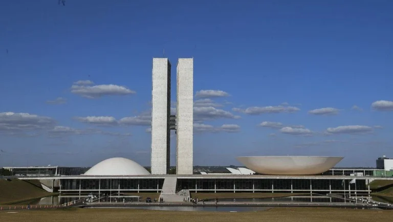 Brasília terá semana chuvosa com instabilidade climática
