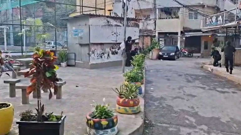 PM realiza operação em sete comunidades da zona Sudoeste do Rio