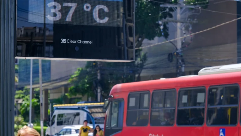 Semana de Natal será marcada por nova onda de calor; veja previsão no país