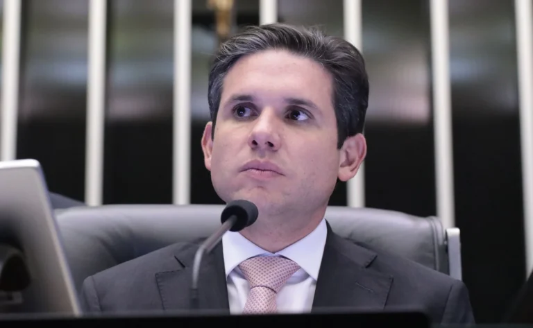 Hugo abre sindicância após relato de agressões a jornalistas na Câmara