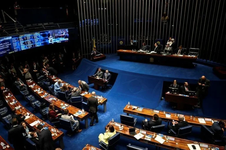 PL no Senado avalia se buscará retomar anistia via projeto da dosimetria