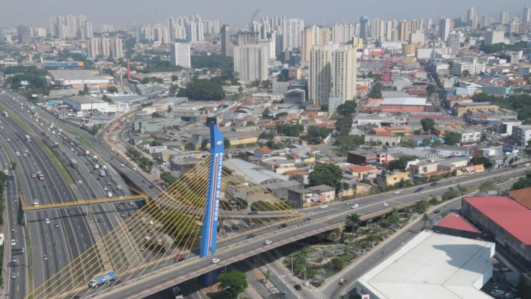 Queda de energia deixa bairros de Guarulhos no escuro nesta quinta-feira