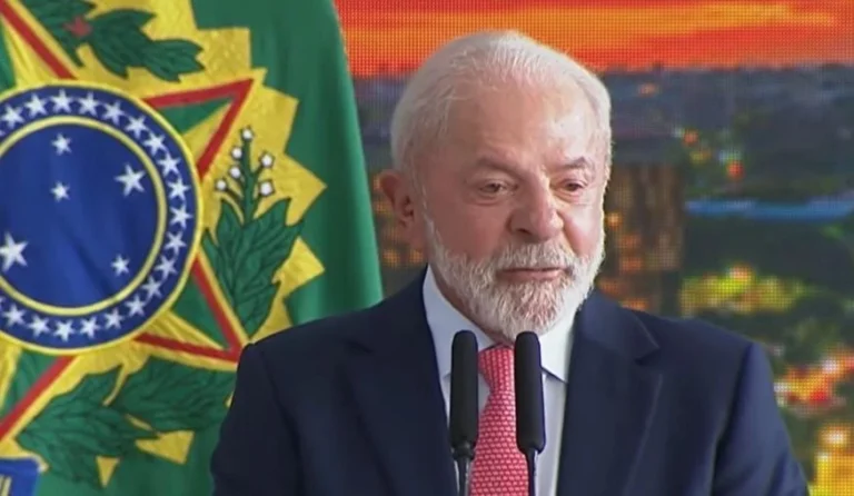 Após foco em temas externos, Lula prioriza entregas de habitações populares