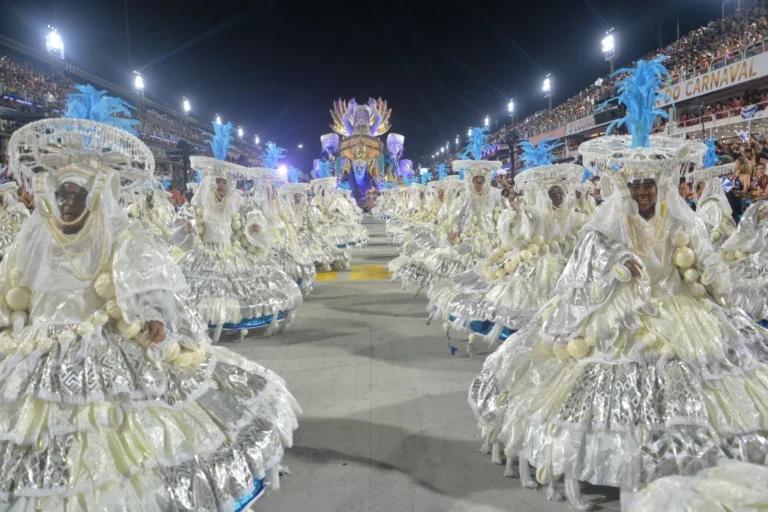 Carnavalesco deixa Portela após desfile com problemas: “Ataques”