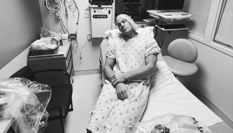 Channing Tatum passa por cirurgia delicada e mostra cicatriz