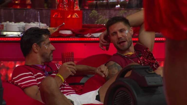 Alberto Cowboy cogita ganhar Castigo do Monstro, e Jonas dispara: Se colocar, vai pro Paredão