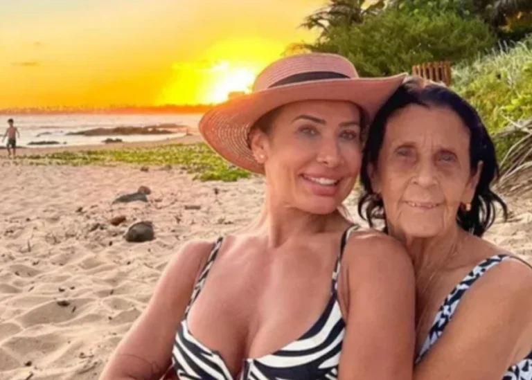 Scheila Carvalho rebate críticas pela mãe trabalhar aos 84 anos em barraca