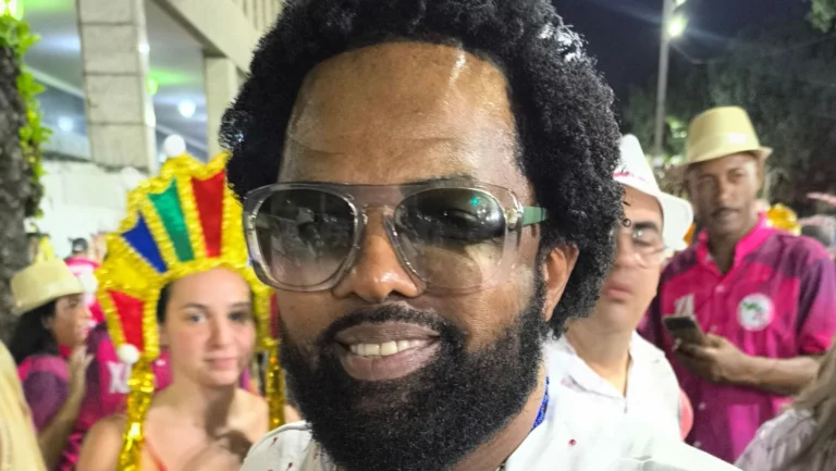 Xande de Pilares é homenageado pela Unidos do Jacarezinho: “Não esperava”