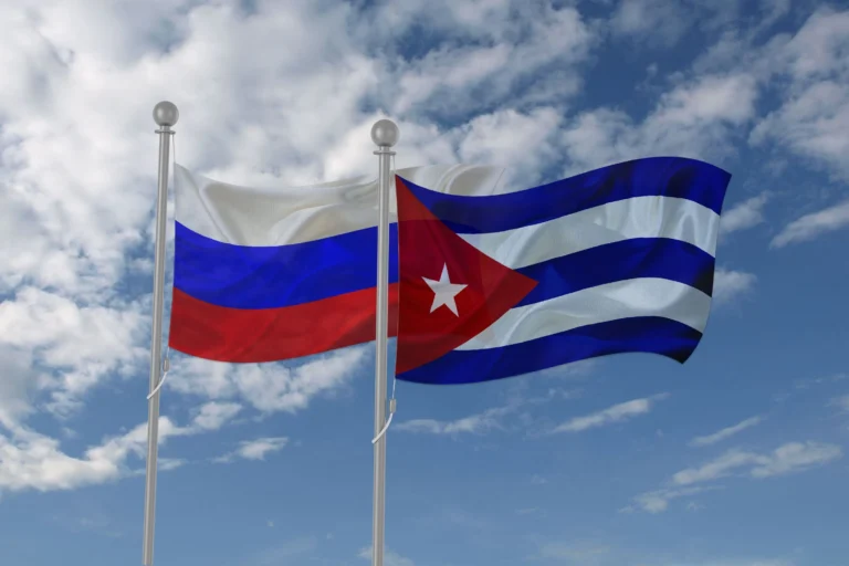 Rússia condena comentários de Trump sobre “tomada” de Cuba