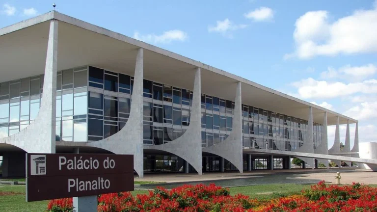 Trocas na Esplanada preocupam Planalto em ano eleitoral