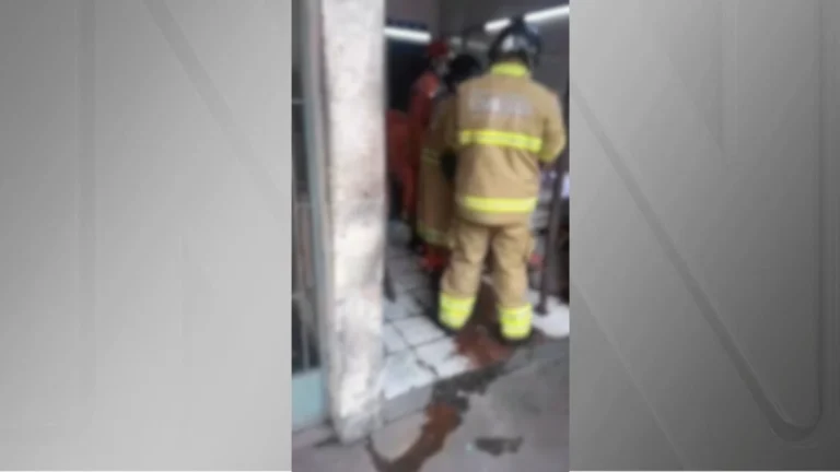 Explosão de bomba em ponto de ônibus deixa oito feridos no RJ