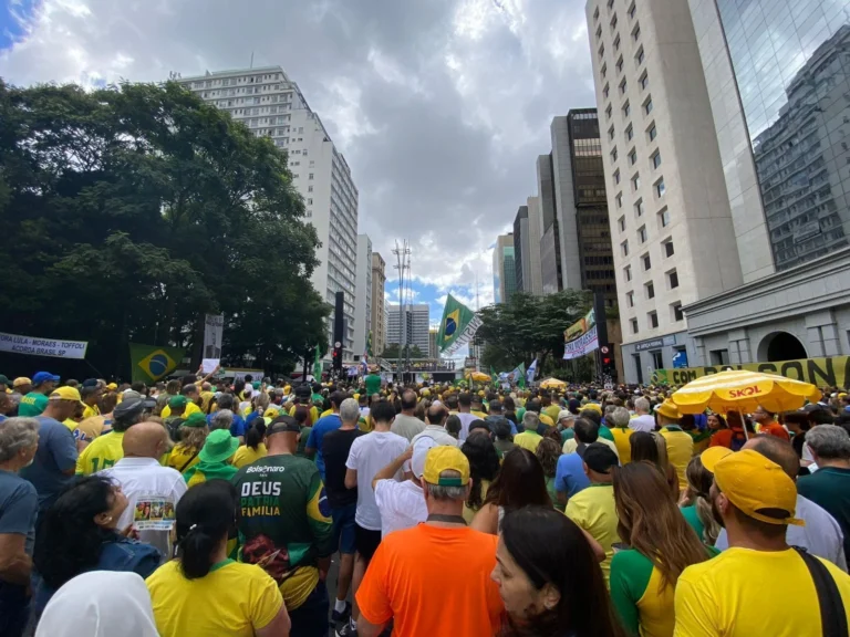 Flávio, Nikolas e Zema e Caiado: quem participa do ato da direita em SP