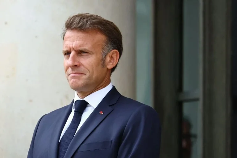 Macron: França está pronta para facilitar negociações entre Israel e Líbano