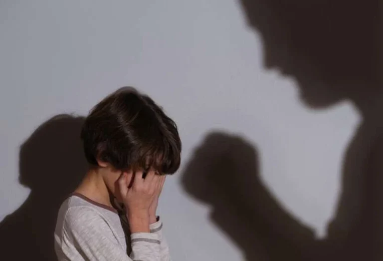Duas professoras são afastadas e uma é exonerada por suspeita de maus-tratos em creche de Imbé