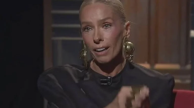 Adriane Galisteu relembra desentendimento que teve com Silvio Santos