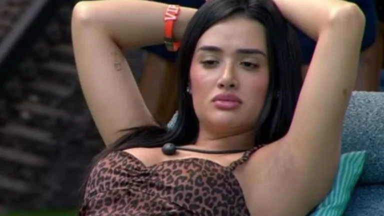 BBB 26: Jordana pede ajuda a Virginia e Carlinhos Maia para se salvar