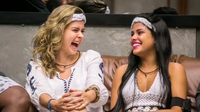 Irmã de Ana Paula rebate falas de Munik sobre fim de amizade: “Cala-te”