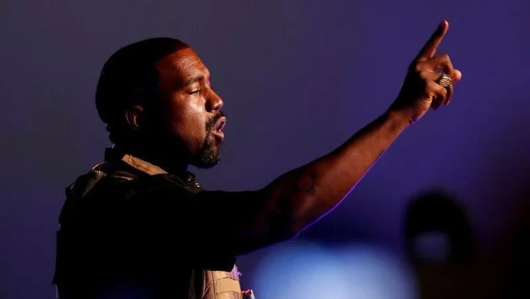 Kanye West é proibido de entrar no Reino Unido após falas antissemitas