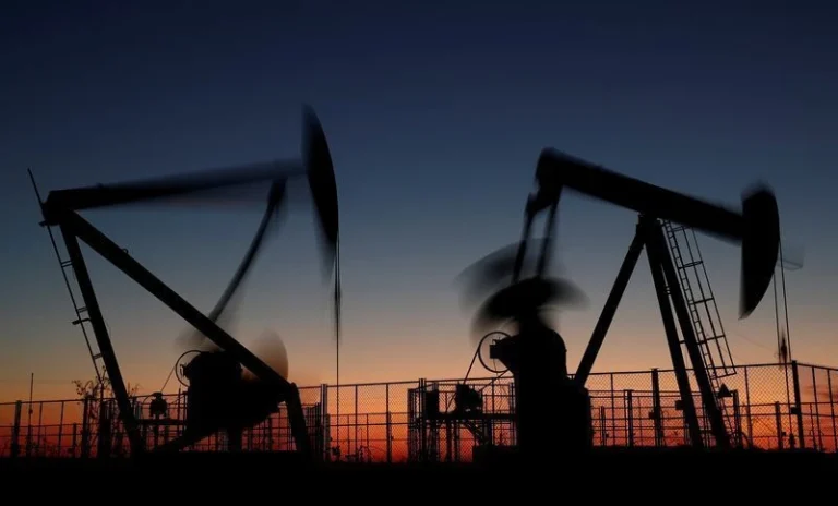 Brent recua mais de 6% no pós-mercado antes do fim prazo de Trump para Irã