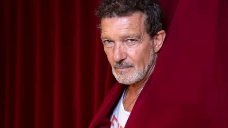 Antonio Banderas se pronuncia sobre rumores de falência: “Me fazem vítima”