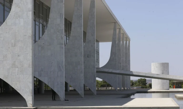 Governo aposta em MPs de crédito extraordinário para impulsionar ações