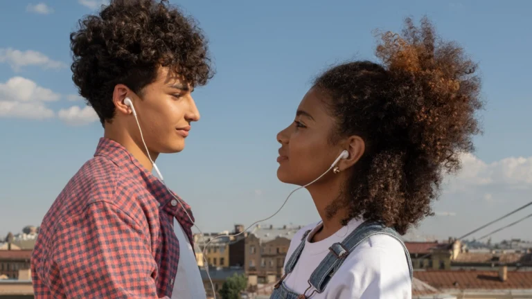 Dia dos Namorados: 10 músicas para você se declarar ao seu amor