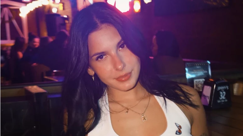 Assessoria de Ana Castela desmente acusações de Leo Dias