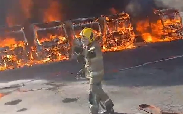 Incêndio que destruiu 27 ônibus em Belo Horizonte pode ter sido criminoso