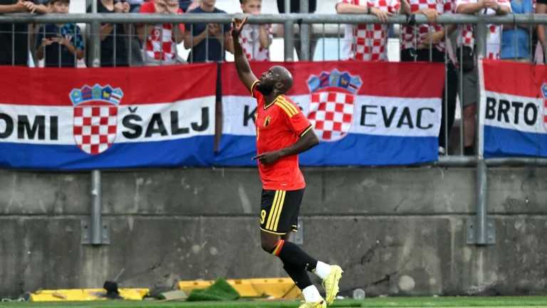 Lukaku retorna e marca em vitória da Bélgica sobre a Croácia
