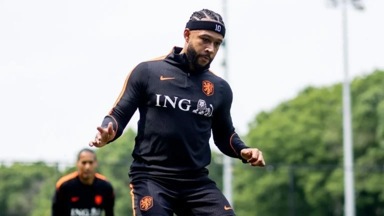 Memphis diz que nunca foi dúvida para Copa: “Lesão não era tão grave”