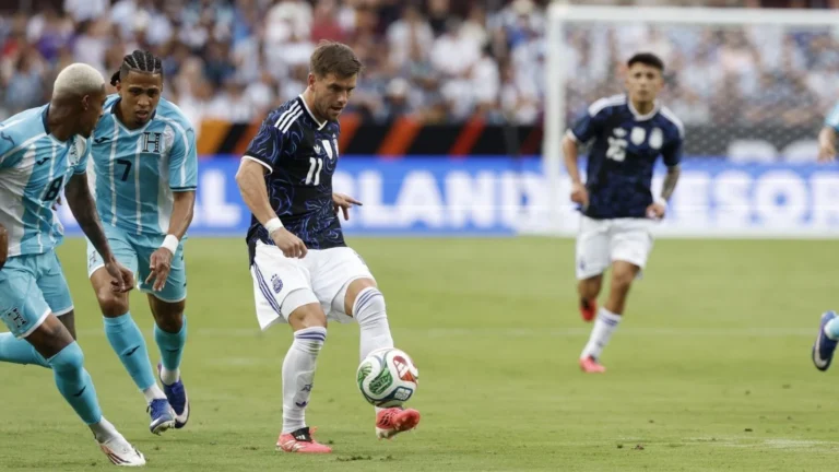 Sem Messi, Argentina poupa titulares e vence Honduras em amistoso pré-Copa