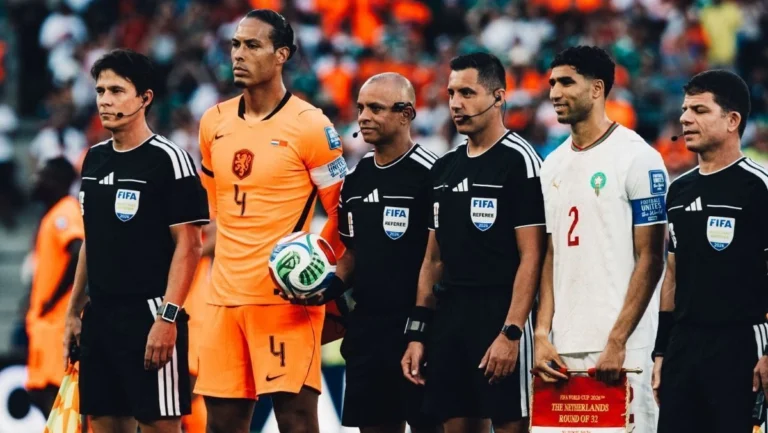 Wilton Pereira tem atuação “segura” e iguala recorde em Holanda x Marrocos