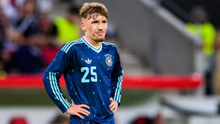 Joia da Alemanha sofre lesão no treino e vira dúvida para a Copa do Mundo
