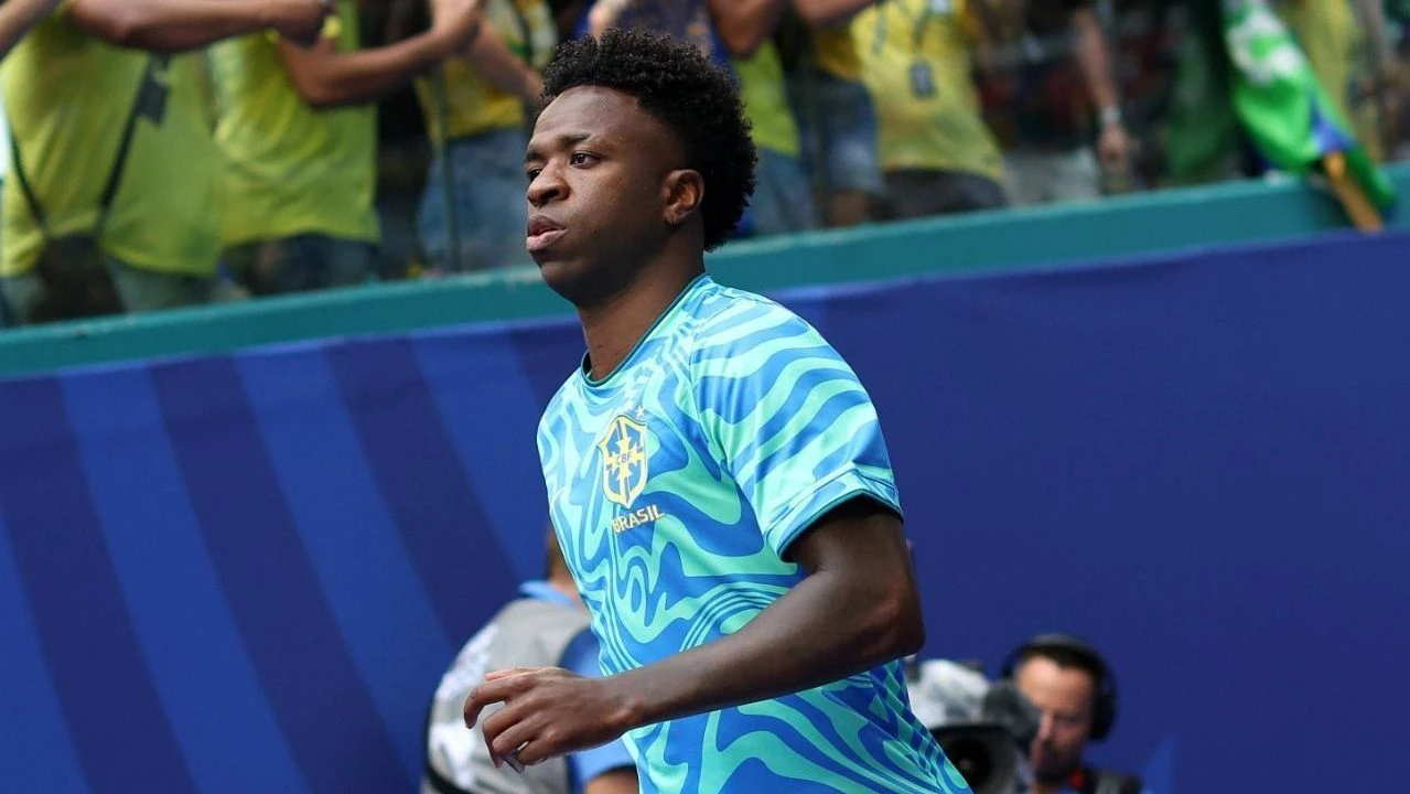Vini Jr. marca contra a Escócia e assume artilharia do Brasil na Copa