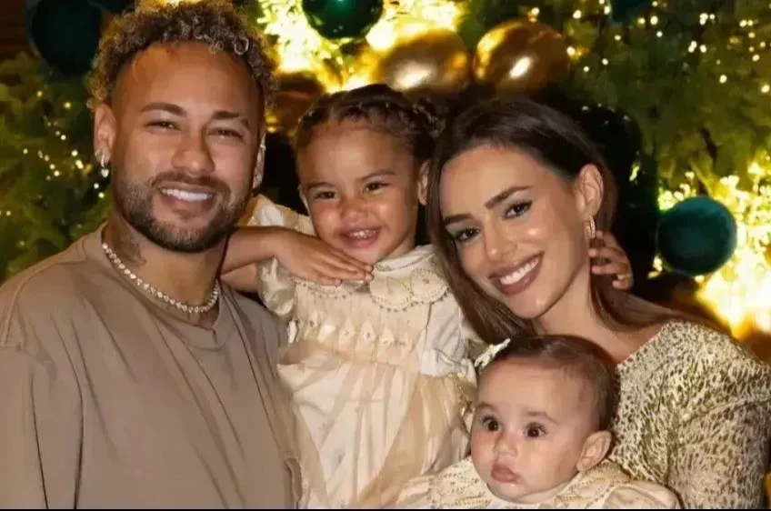 Bruna Biancardi revela por que não deixa fãs tirarem fotos com filhas