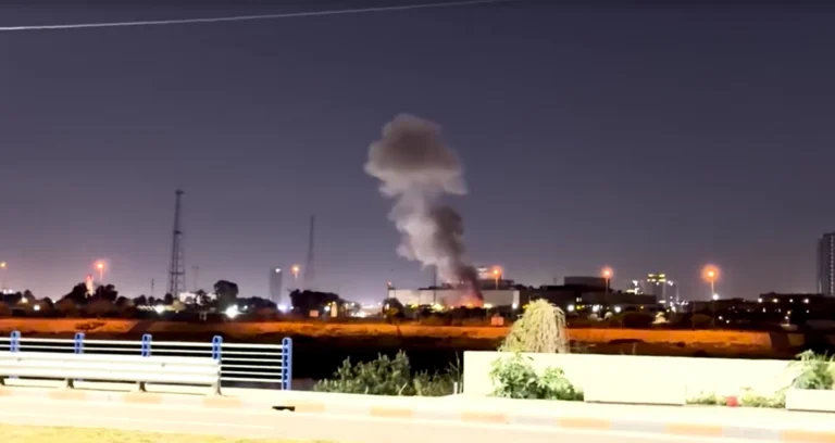 EUA e Arábia Saudita atacam aliados do Irã no Iraque e deixam 20 mortos