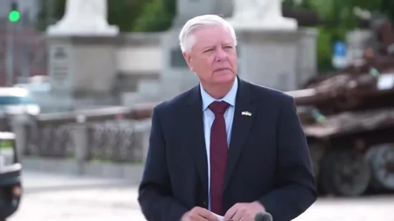 Morte de senador aliado de Trump pode impactar as eleições nos EUA; entenda